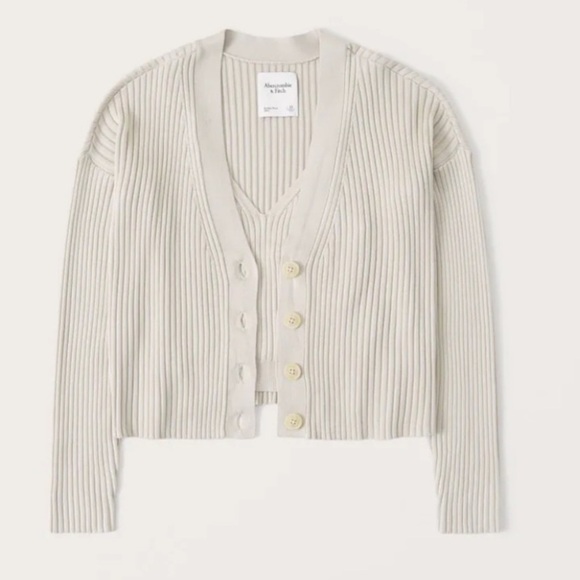 Abercrombie & Fitch | Elevated Ribbed Knit Cardigan in Light Tan Size XS - Picture 2 of 12